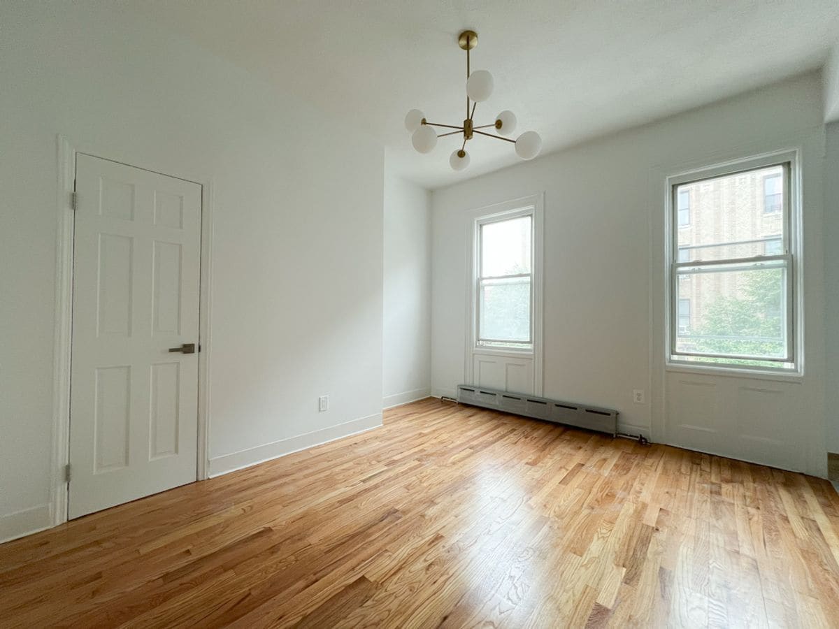 Building Photo - 42 STREET