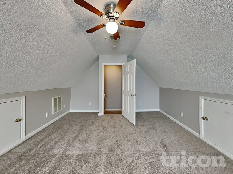 Building Photo - 714 Gibson Forest Dr