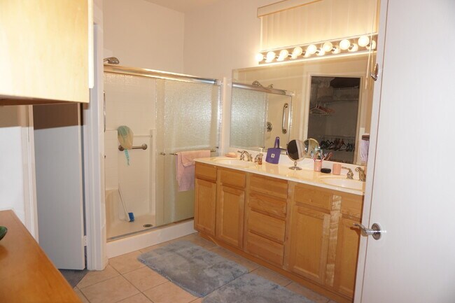 Building Photo - 78984 Spirito Ct