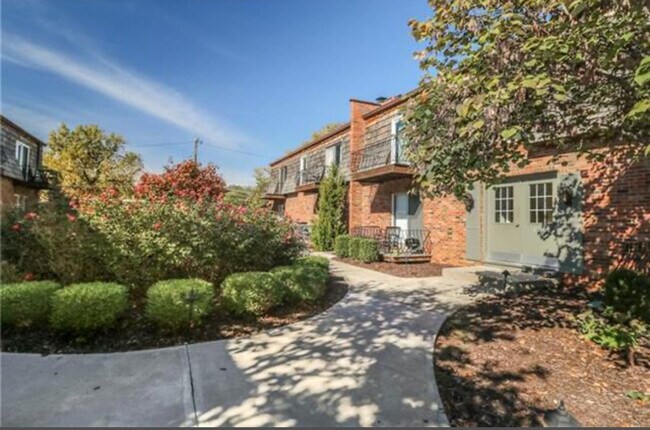 Building Photo - 4426 Jarboe St