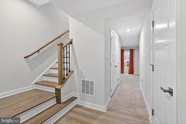 Building Photo - 150 Fletcher Cir