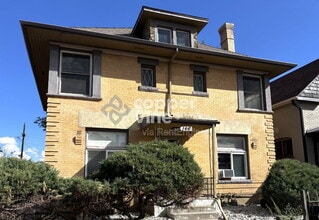 Building Photo - 146 Logan St