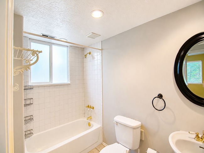 Building Photo - 9288 Boise Cir