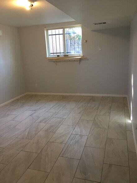 Building Photo - 9659 Covey Ct