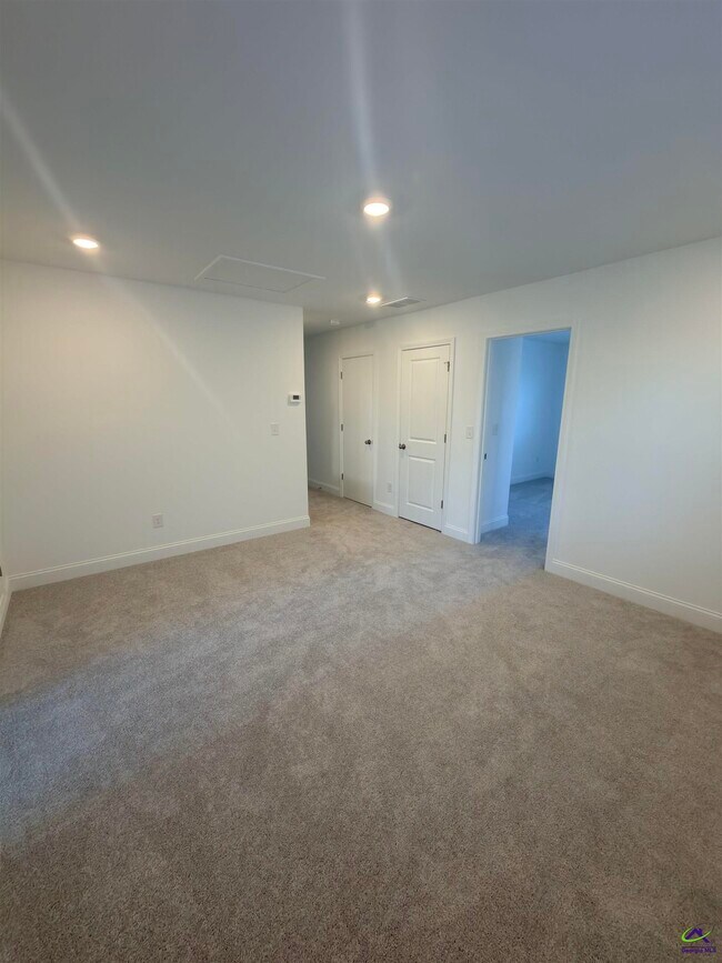 Building Photo - 203 Ensemble Blvd