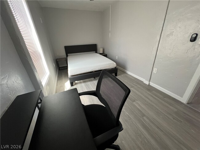 Building Photo - 1401 S Casino Center Blvd