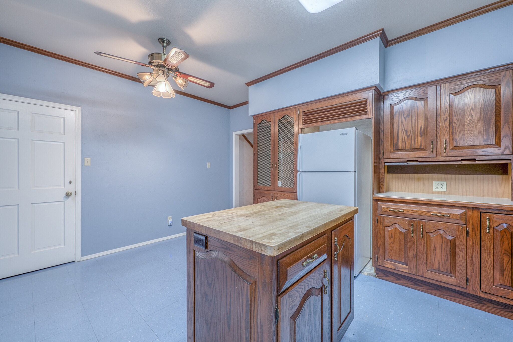 Building Photo - 2611 N Kentucky Ave