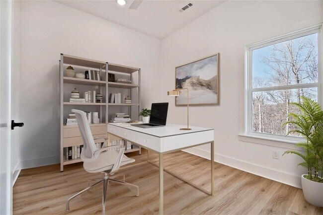Building Photo - 32 Coalburn Dr