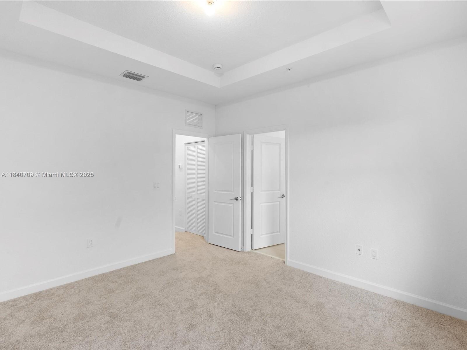 Building Photo - 106 SW 184th Pl