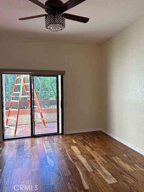 Building Photo - 2601 S Broadmoor Dr