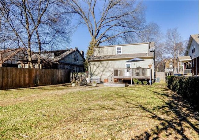 Building Photo - Charming East Nashville Home – Walkable to...