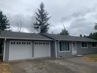 Building Photo - Tidy Gresham Ranch Style Home