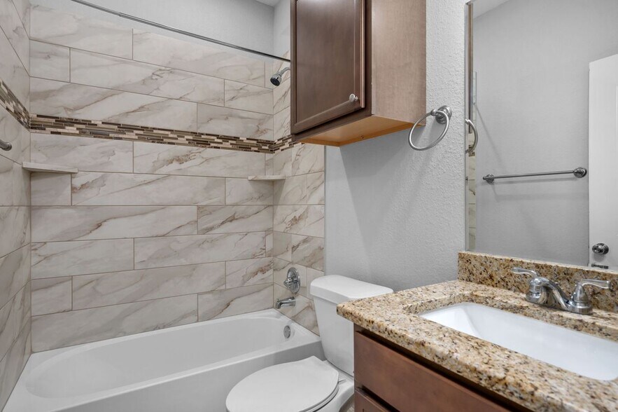 Building Photo - 1314 Antone St