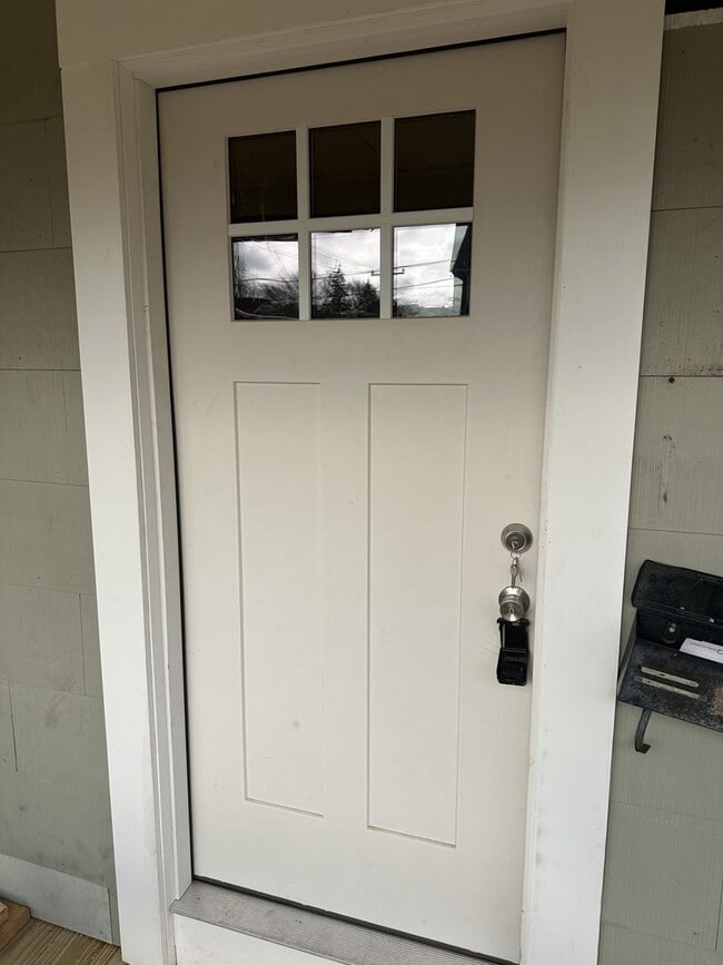 Building Photo - 145-147 Pearl Street