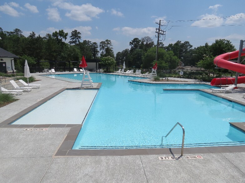 Building Photo - 12135 Ridge Top Dr
