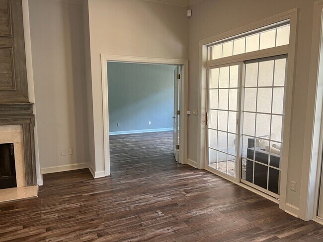 Building Photo - Charming 3BR Home in Rose Hill!