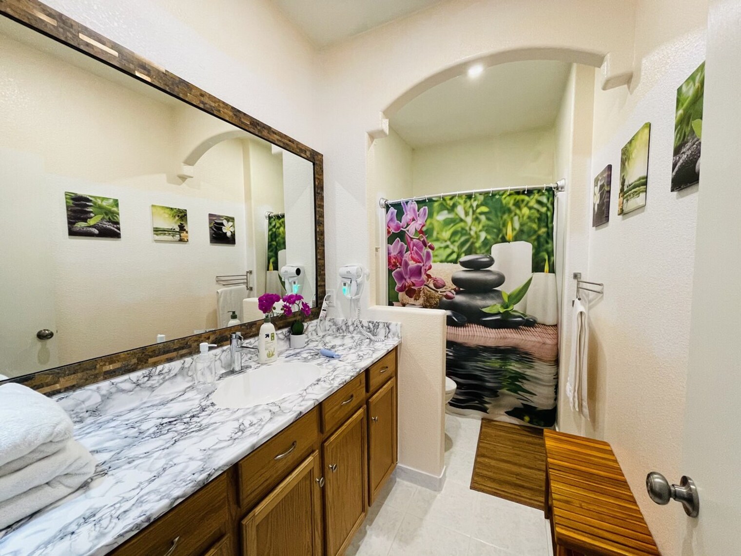 Building Photo - 2393 Sapphire Ridge Way