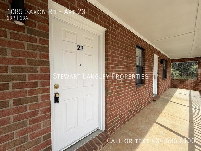 Building Photo - 1085 Saxon Rd