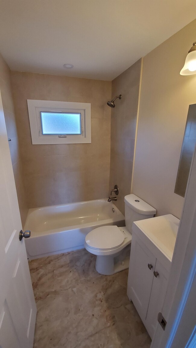 Building Photo - 25 Audrey Ln