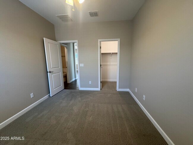 Building Photo - 55 N 197th Dr