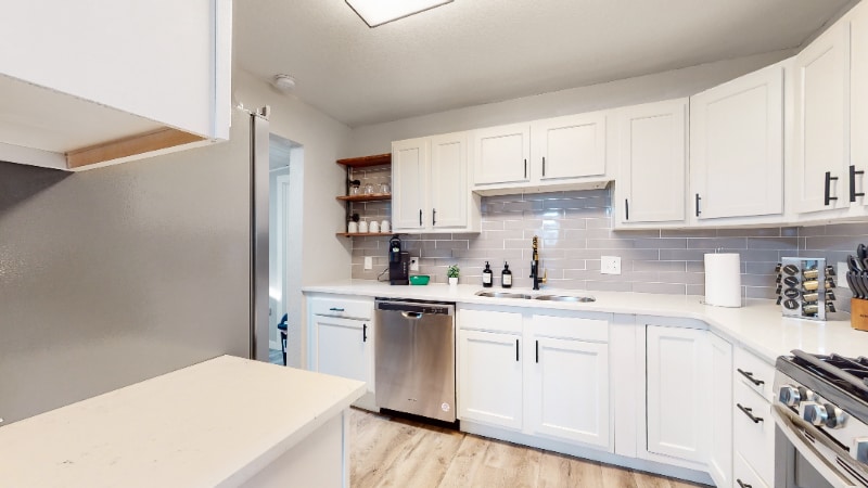 Building Photo - 1217 S Victor St