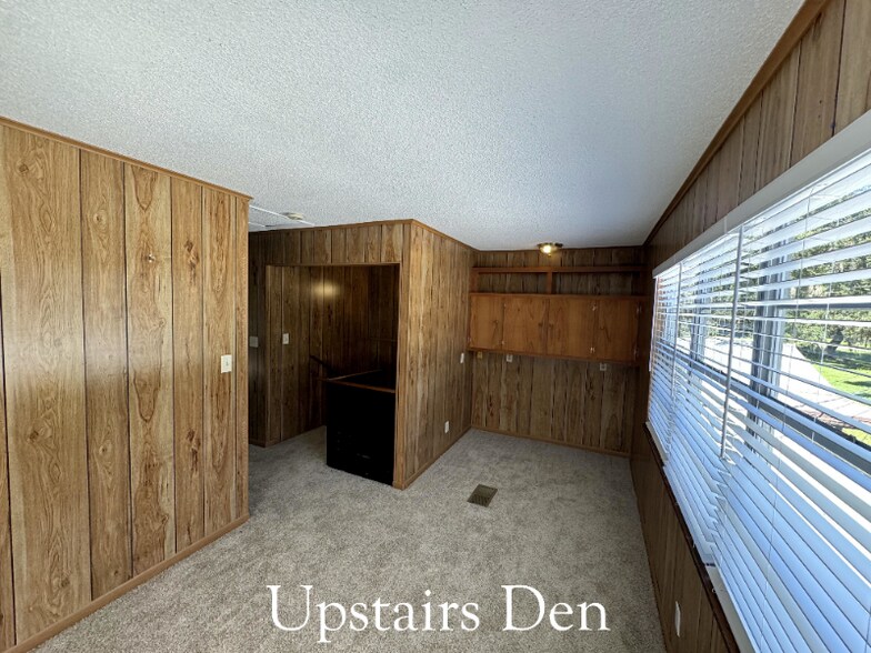 Building Photo - 200 Chestnut St