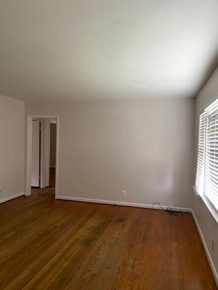 Building Photo - 4041 Crosshaven Dr