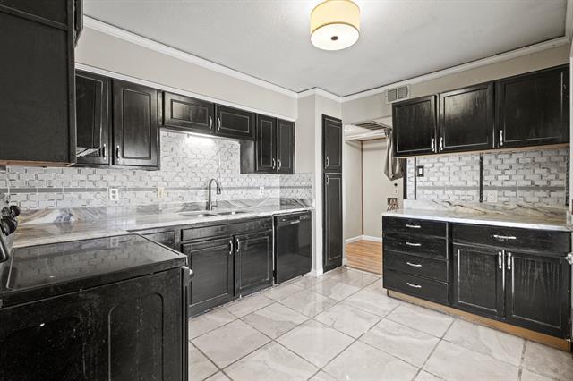 Building Photo - 5634 Boca Raton Blvd