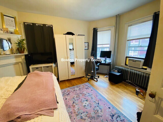 Building Photo - 33 Stone Ave