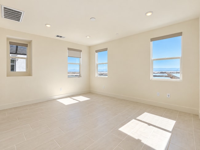 Building Photo - 9804 Seawind Wy