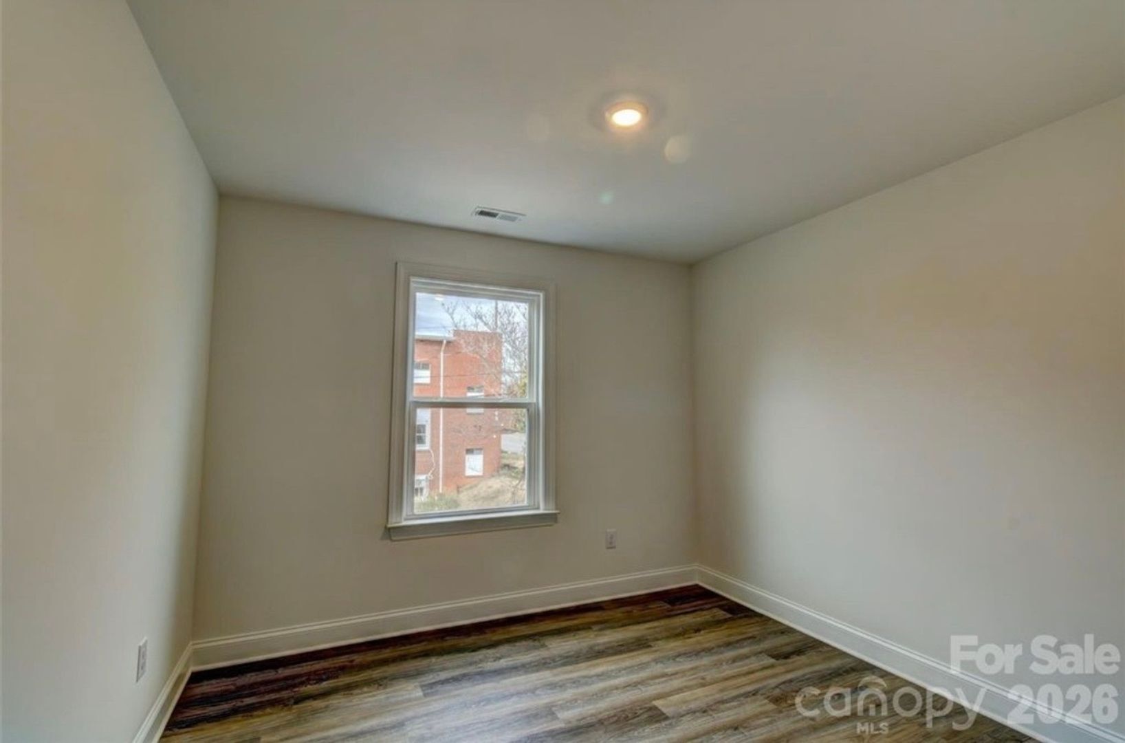 Building Photo - 340 Hudson St