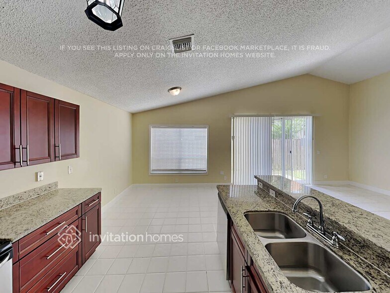 Building Photo - 7735 NW 63rd Way