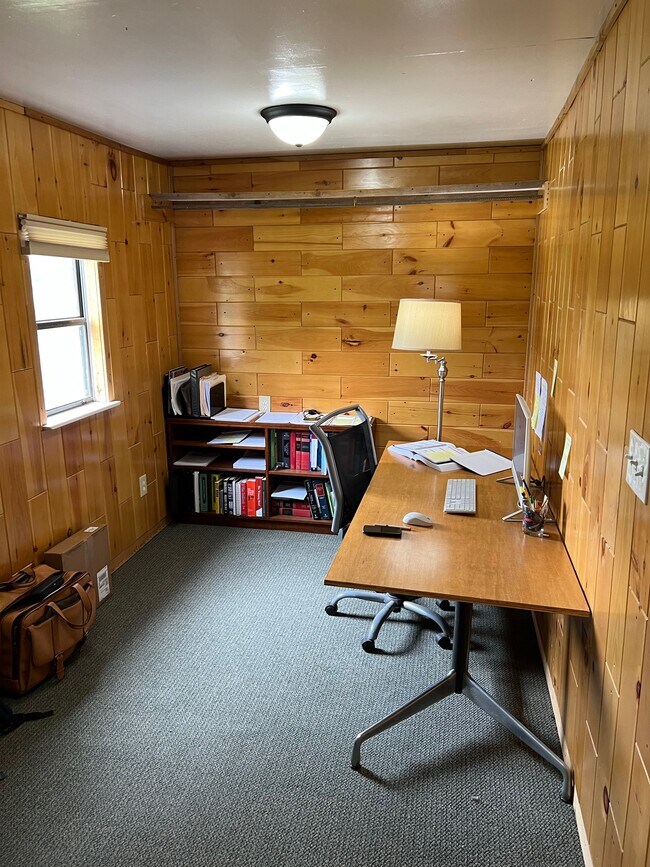 Bedroom 1 - 5637 FM 813