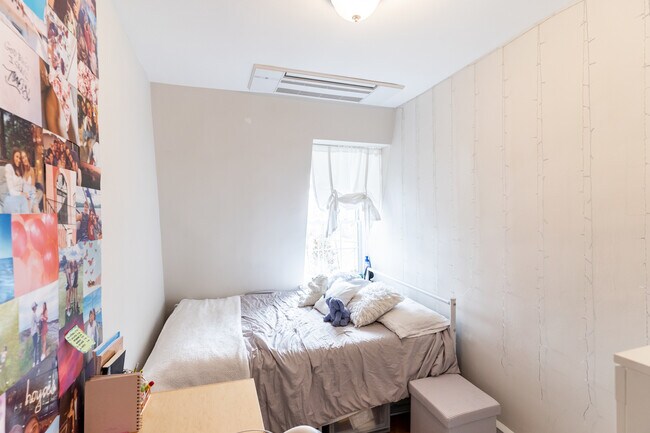 Building Photo - S Street