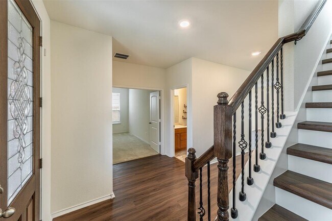 Building Photo - 13709 Vigilance St