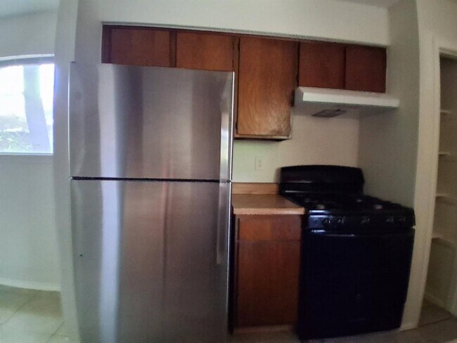 Building Photo - 803 Sirocco Dr
