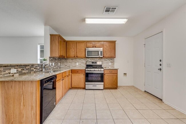 Building Photo - 8520 Chick Pea Ln