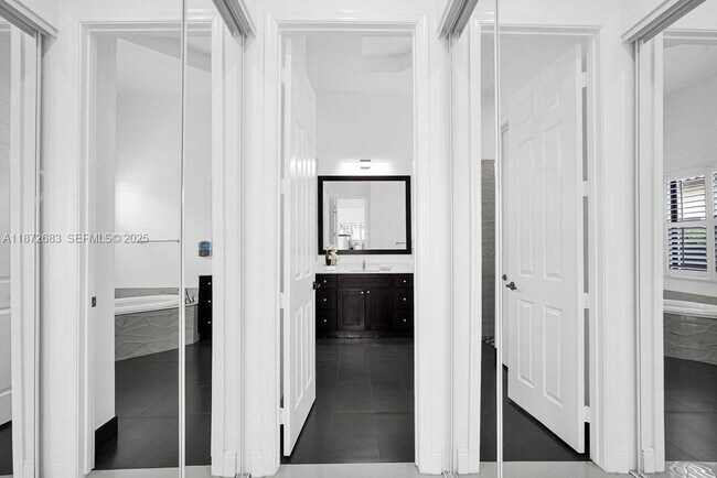 Building Photo - 2952 NW 84th Terrace