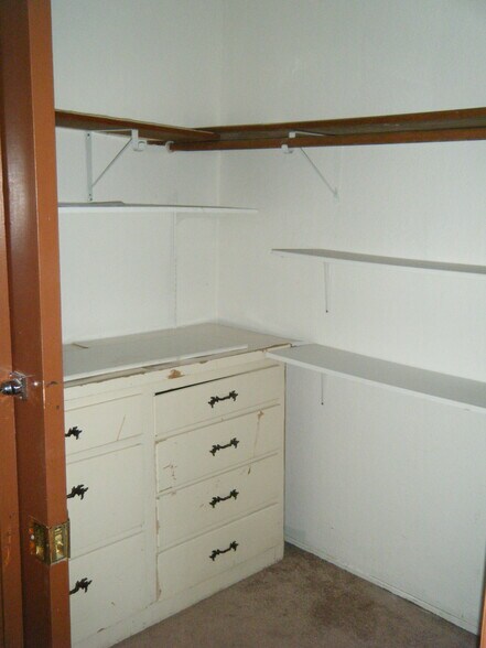 Master Bedroom Closet - 5723 Stansbury Ave