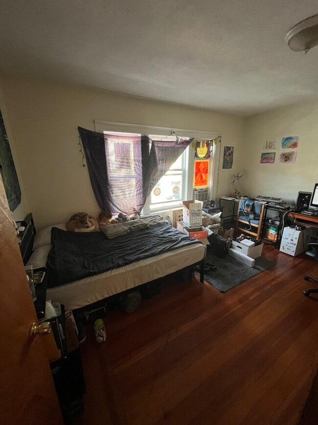 Building Photo - 2386 Massachusetts Ave