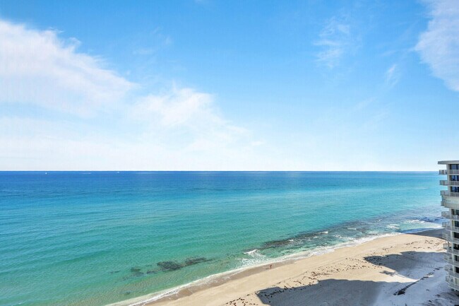 Building Photo - 5510 N Ocean Dr