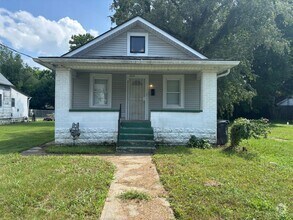 Building Photo - Charming 3BR/1BA Home with Modern Updates ...
