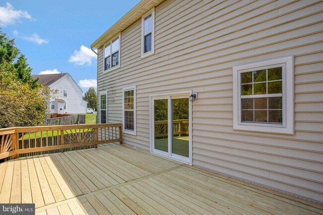Building Photo - 9112 Granite Ct