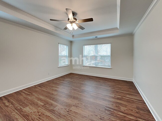 Building Photo - 133 Hazel Pk Dr