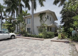 Building Photo - 124 Isle of Venice
