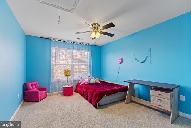 Building Photo - 36 Fletcher Dr