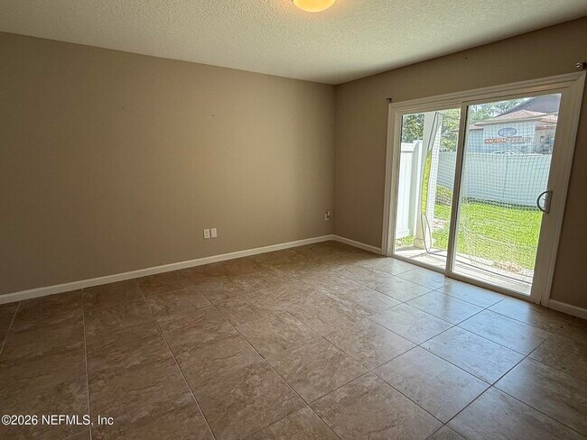 Building Photo - 4019 Pne Hl Pt