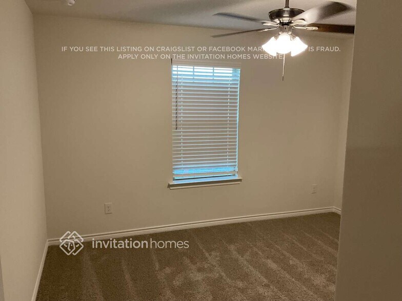 Building Photo - 7432 Mayplace Dr