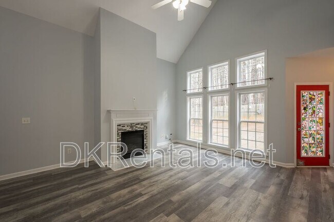 Building Photo - 5192 Centennial Creek View NW