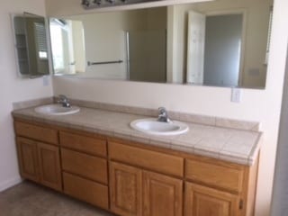 Building Photo - House on the Fernley Golf Course for rent